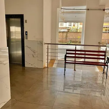 Elegant 1 Bed Apartment Near Yaya Centre With Gym Nairobi Exterior photo