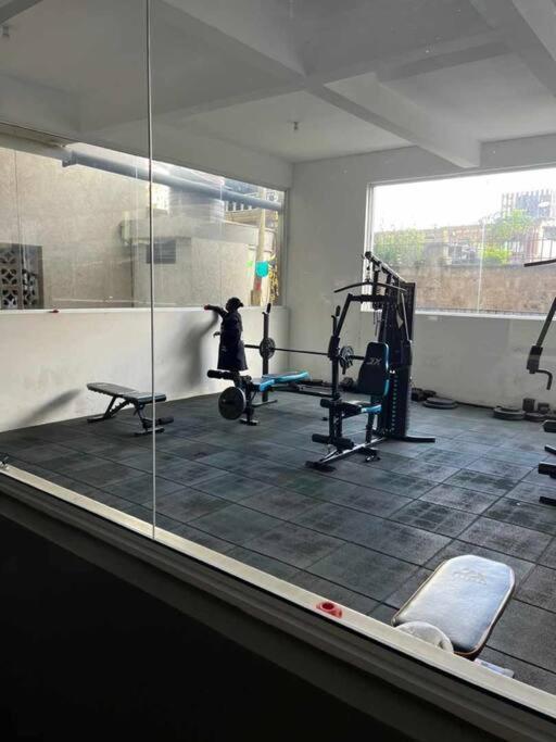 Elegant 1 Bed Near Yaya Centre With Gym अपार्टमेंट Nairobi