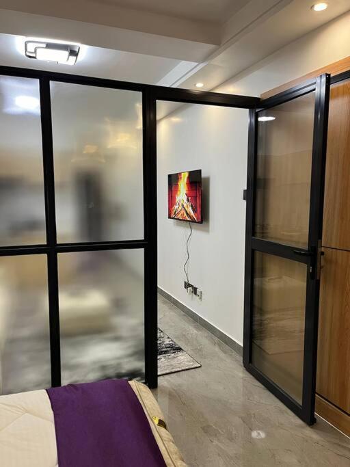 Elegant 1 Bed Near Yaya Centre With Gym Nairobi