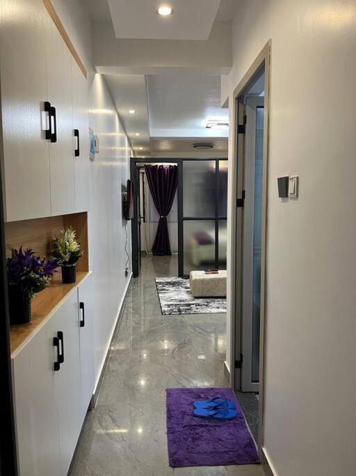 Elegant 1 Bed Near Yaya Centre With Gym अपार्टमेंट